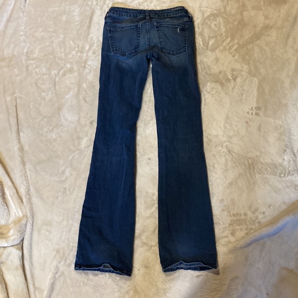 Bullhead bootcut distressed pants! - Picture 2 of 4